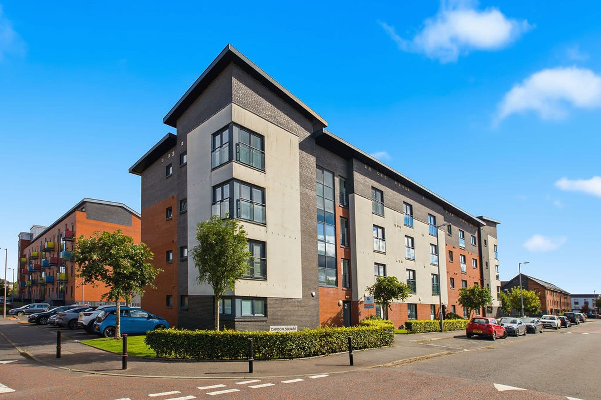 Cardon Square, Renfrew, PA4